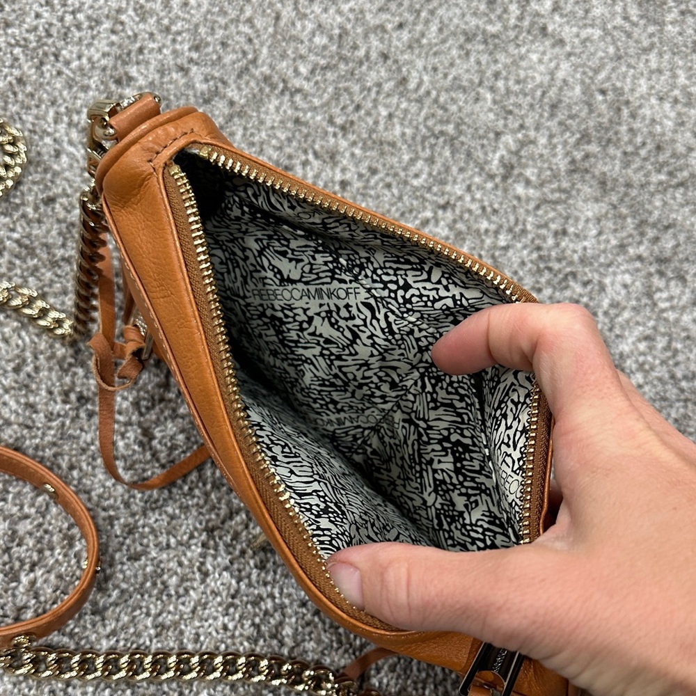 Rebecca Minkoff Tan Leather Crossbody Bag with Chain Strap - Picture 5 of 6